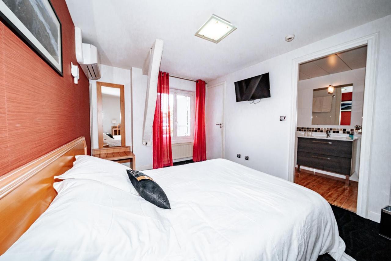 Hotel Le Tivoli Vic-en-Bigorre Екстериор снимка